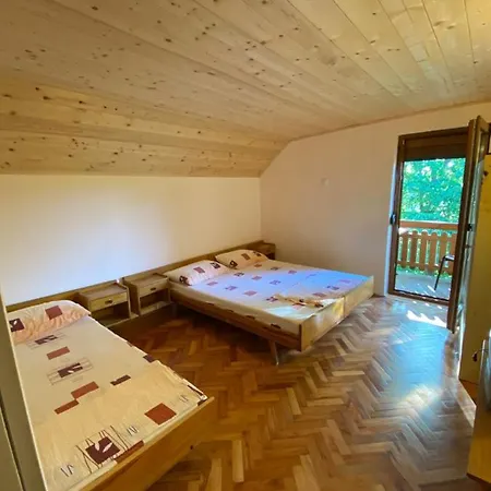 Konaci Nikola Banja Vrujci Konukevi