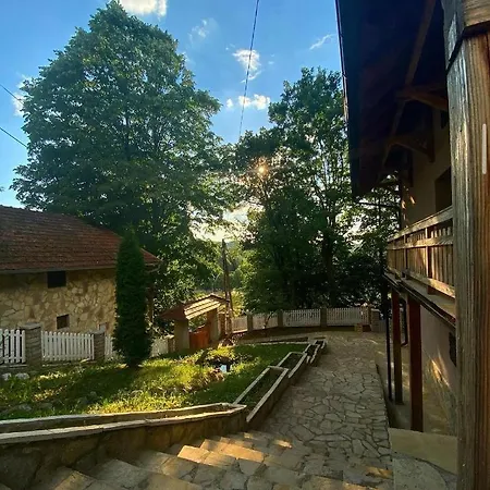 Konaci Nikola Banja Vrujci Konukevi